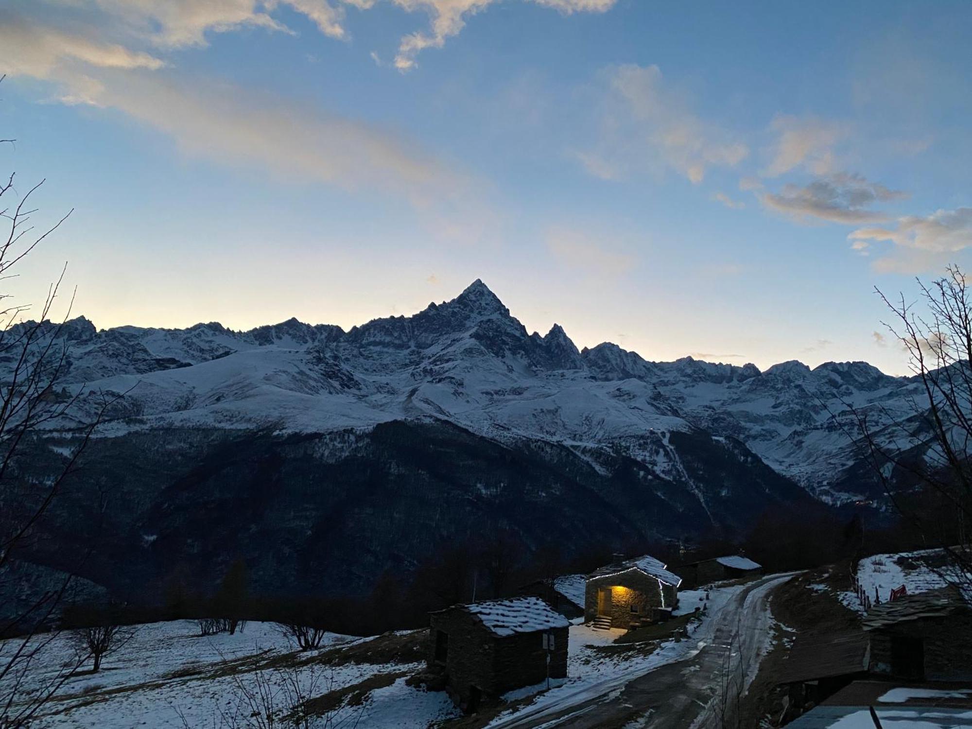 Ghitin Holiday home